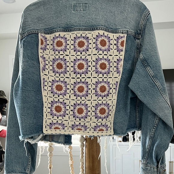 Lucky Brand Jackets & Blazers - Lucky Brand Light Blue Cropped Jean Jacket